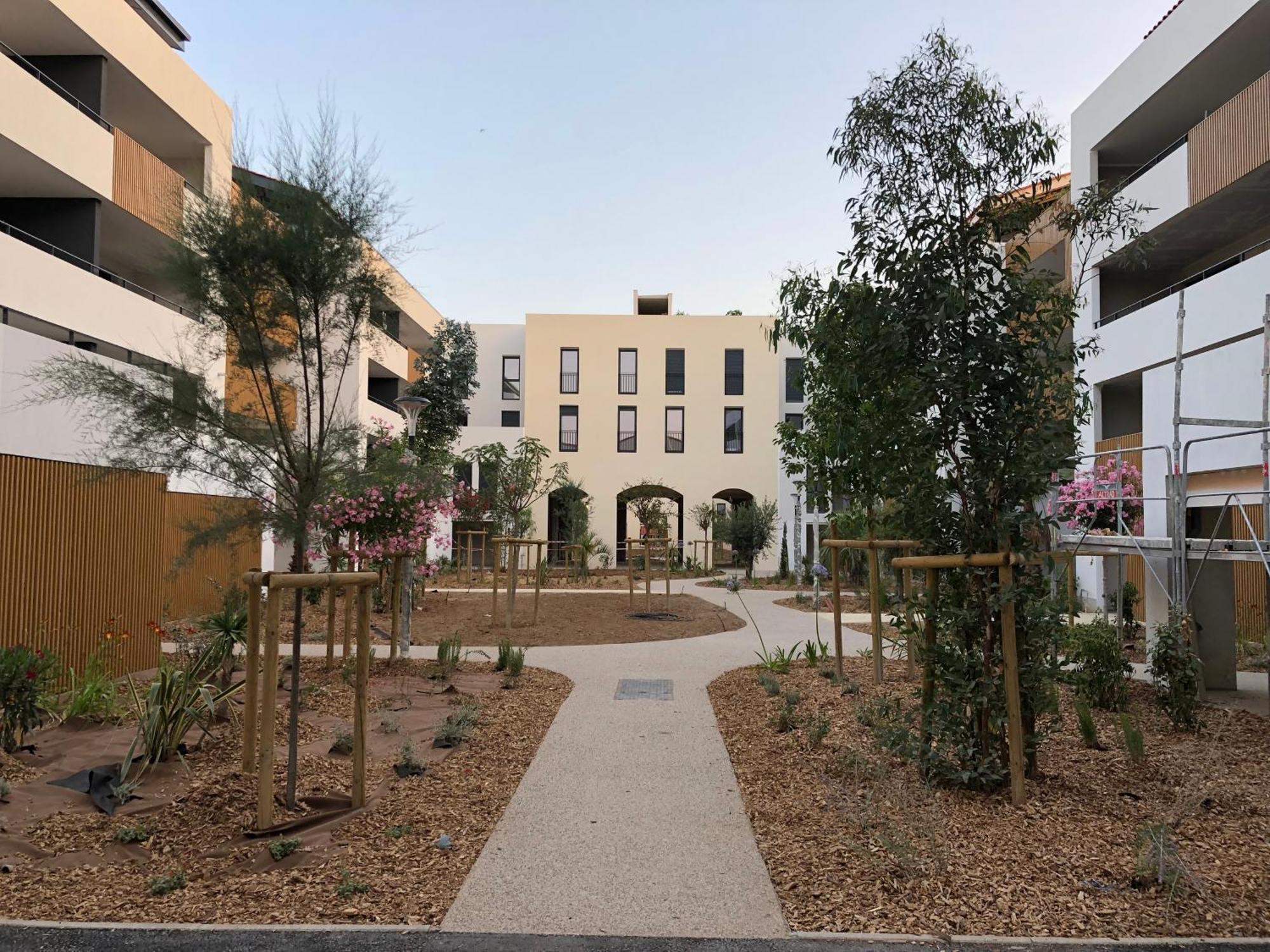 Un Endroit De Reve Apartman Marseillan Kültér fotó